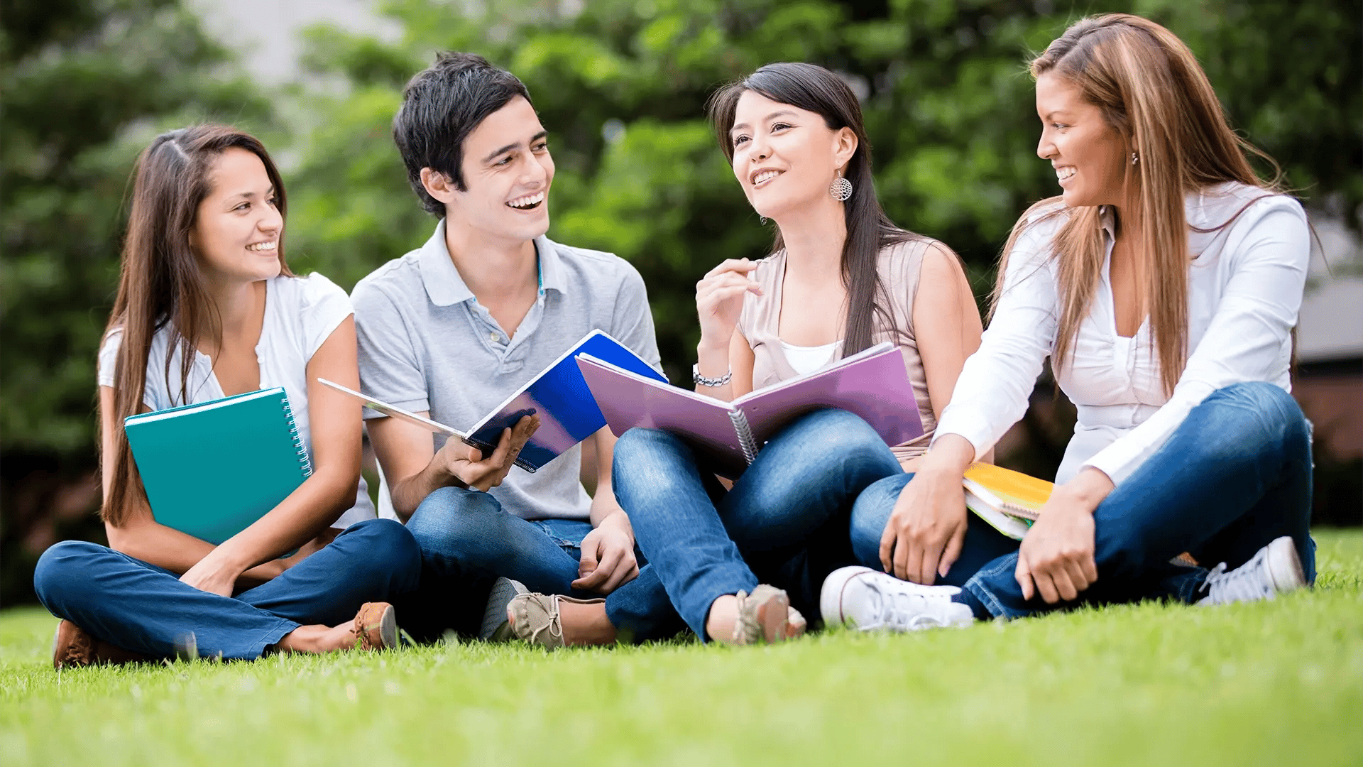 img-SHU_120418702-teens-study-lawn